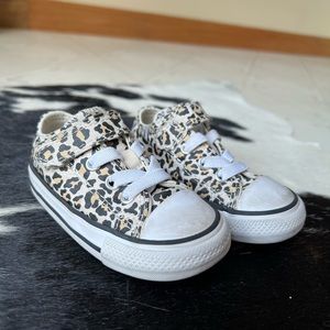 Toddler Cheetah Converse